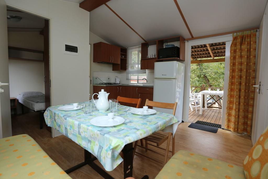 Mobile Homes Comfort Capri Bijela Uvala Park za odmor 4*