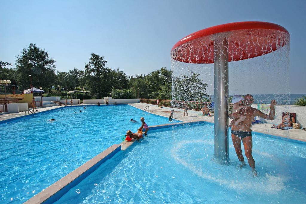 Park za odmor Mobile Homes Comfort Capri Bijela Uvala Mugeba